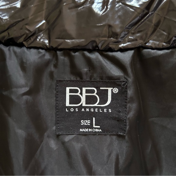 BBJ Hooded Puffer Jacket in Black Women’s Size Large Shiny Rain Snow Puffy Zip - Picture 7 of 8